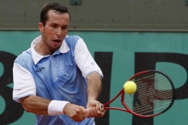 Pro Radka Štěpánka začne tenisový Wimbledon ryze českým soubojem. Pro Radka Štěpánka začne tenisový Wimbledon ryze českým soubojem.