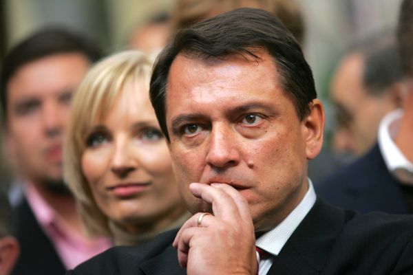 Předseda ČSSD Jiří Paroubek s manželkou Petrou.