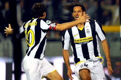 Nedvědův Juventus vyhrál městské derby.