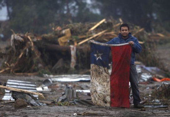 Zemětřesení zabilo více než 700 obyvatel Chile.