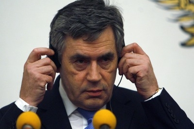Brown: Ústava, jistě