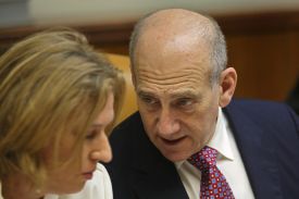 Izraelsk&yacute; premi&eacute;r Olmert a ministryně zahranič&iacute; Tzipi Livniov&aacute;