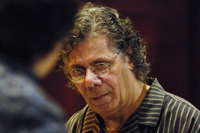 Pianista Chick Corea na svém pražském vystoupení.