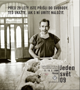 Filmaři a novináři zahájili festival Jeden svět v kině Lucerna.