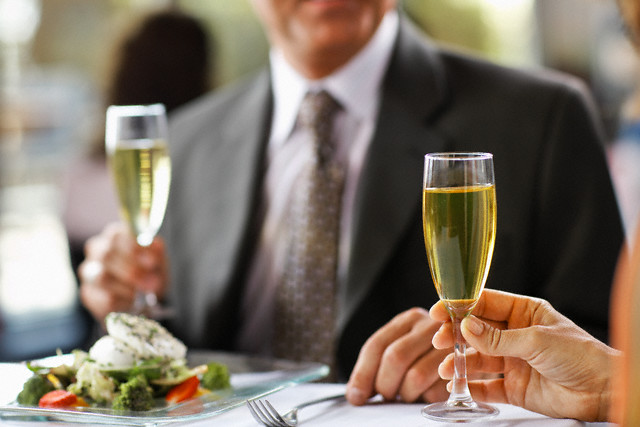 Poukázku na večeři do restaurace uplatnili manželé po 15 letech.