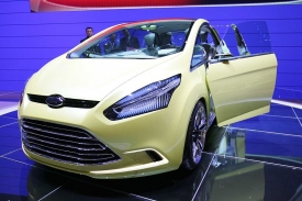 Ford iosis Max v Ženevě