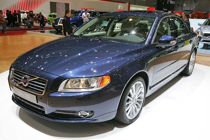 Cílem faceliftu bylo, aby Volvo S80 vypadalo nižší a dynamičtější. 