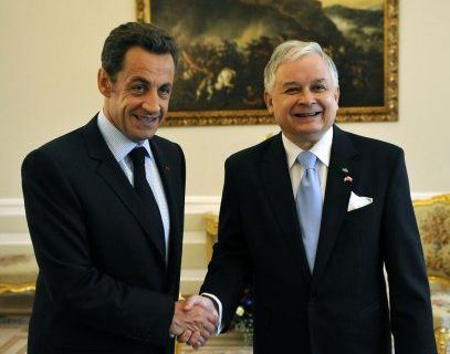 Osa Paříž - Varšava. Francouzský a polský prezident v květnu 2008. Osa Paříž - Varšava. Francouzský a polský prezident v květnu 2008.
