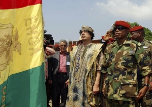 Libyjsk&yacute; prezident Kadd&aacute;f&iacute; po boku s nov&yacute;m veden&iacute;m Guiney
