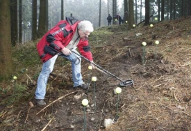 Archeologové pracující na místě bitvy z 3. století u Kalefeldu..