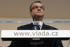 Kalousek považoval rychlé přijetí eura se správný krok, teď váhá.