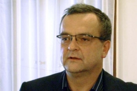 Kalousek chce o chystaných daňových změnách s odboráři diskutovat.