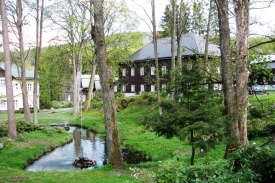 Lázeňský park v Karlově Studánce.