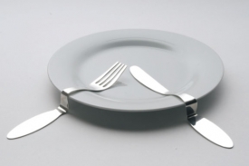 Unaven&yacute; př&iacute;bor od design&eacute;rky Kathryn Hinton.