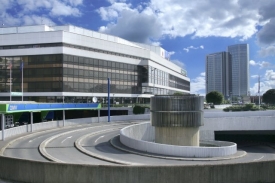 Kongresové centrum by v budoucnu mohlo plnit funkci knihovny.