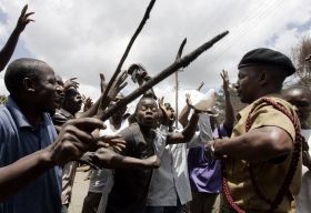 Nepokoje v nairobsk&eacute;m slumu Kibera (duben 2008).