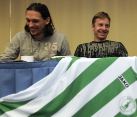 Emoce vyvolalo vyloučení Marka Kincla (vlevo). Emoce vyvolalo vyloučení Marka Kincla (vlevo).