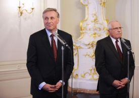 Klaus žádné faux pas nezpůsobí, ujišťuje Topolánek.