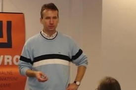 Tomáš Klvaňa Tomáš Klvaňa
