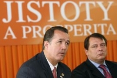 Trent Franks při neúspěšném setkání s předsedou ČSSD Jiřím Paroubkem