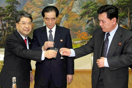 Představitelé KLDR a Jižní Koreje