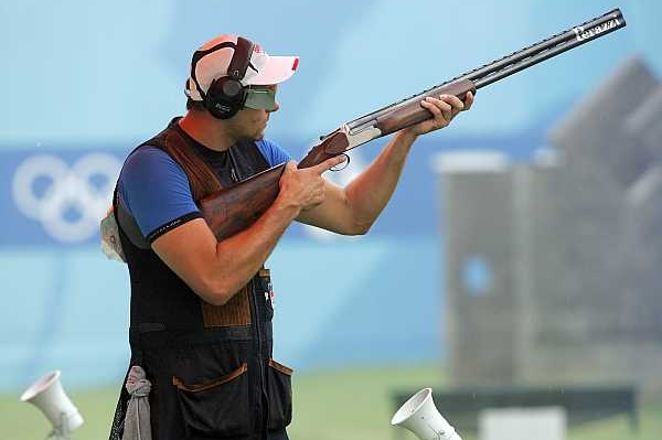 David Kostelecký si v Pekingu vystřílel zlato.