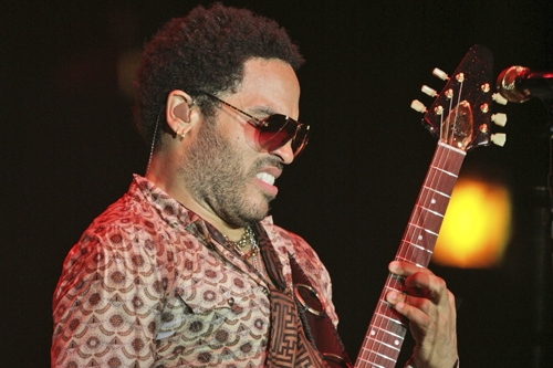 Lenny Kravitz vystoupí v Praze potřetí.