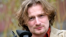Eticky, či neeticky? Autor diskutovan&eacute; report&aacute;že Janek Kroupa.