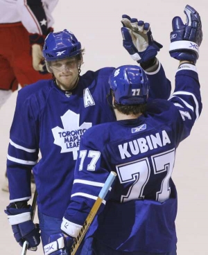 Pavel Kubina, dal&scaron;&iacute; Čech s nejistou budoucnost&iacute; v Torontu.