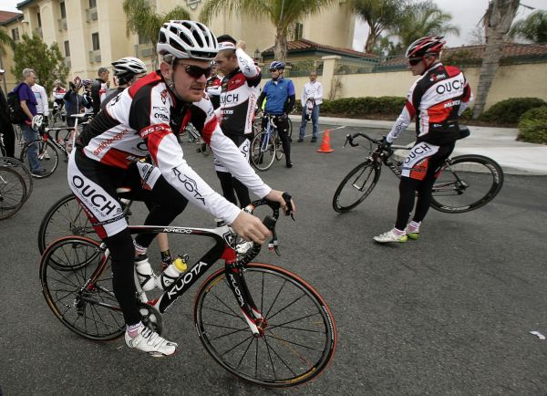 Floyd Landis se vrací do profesionální cyklistiky. Floyd Landis se vrací do profesionální cyklistiky.