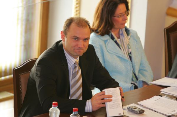 Ivan Langer: celý případ je jen nafouknutá bublina.