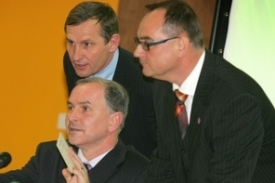 Stanislav Juránek, Roman Línek, Jiří Čunek.