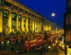 Oxford street v Londýně.