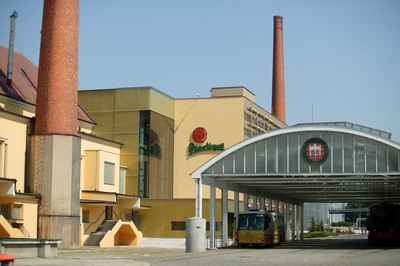 Plzeňský prazdroj začal filtrovat pivo pomocí membrán. Plzeňský prazdroj začal filtrovat pivo pomocí membrán.