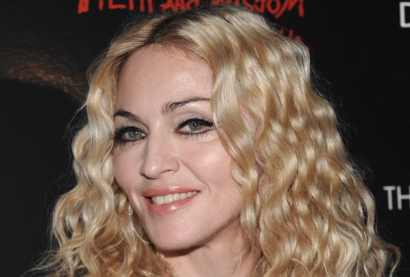 Madonna vyzvala své fanoušky, aby hlasovali pro Baracka Obamu.