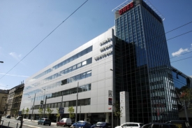 Ilustrační foto - budova Anděl media centra, ve kterém sídlí deník Mladá fronta Dnes společnosti Mafra