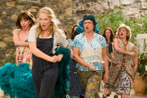 Meryl Streepová tančí a zpívá v Mamma Mia!