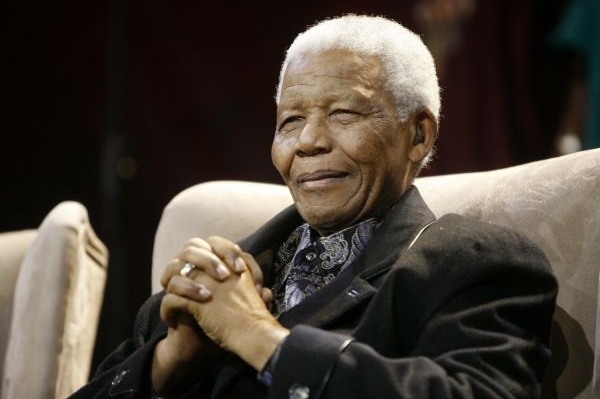 Nelson Mandela slaví devadesát let