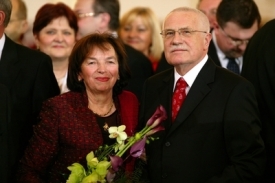 Manžel&eacute; Klausovi.