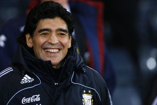 Argentinský kouč Diego Maradona měl důvod se usmívat. Argentinský kouč Diego Maradona měl důvod se usmívat.