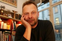 Režis&eacute;r a sc&eacute;n&aacute;rista V&aacute;clav Marhoul