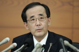 Guvern&eacute;r Bank of Japan Masaaki Shirakawa při dne&scaron;n&iacute;m projevu v Tokyu.
