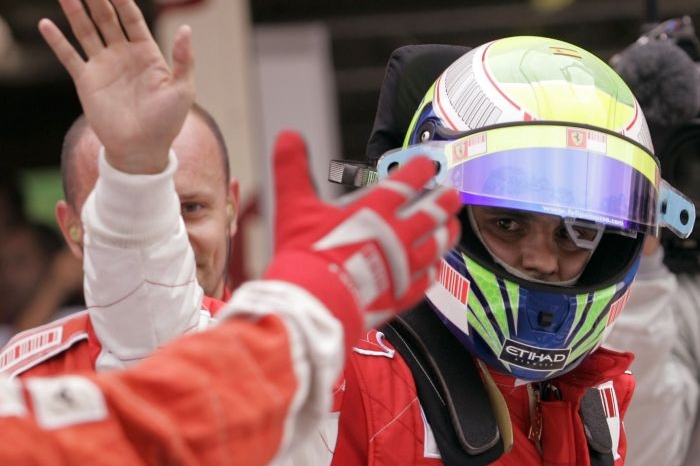 Vítěz kvalifikace Felipe Massa.