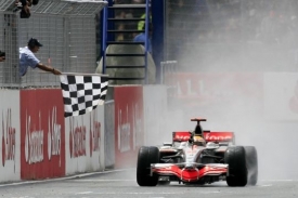 T&yacute;m F1 McLaren - ilustračn&iacute; foto.