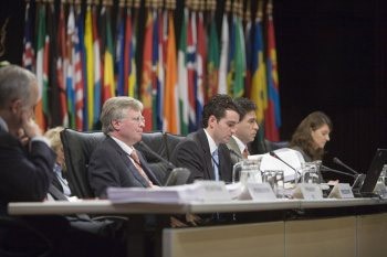 Zasedání zástupců států, které se připojily k dohodě o Mezinárodním trestním tribunálu. Listopad 2006