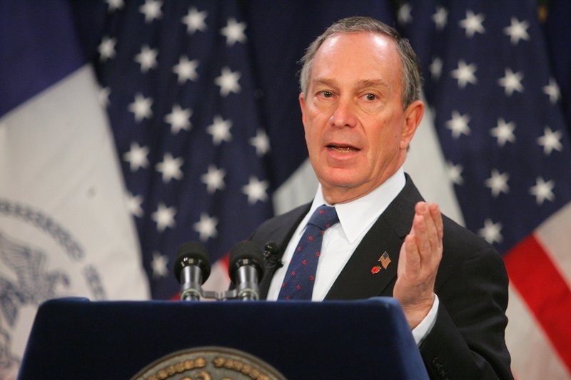 Zakladatel agentury Bloomberg, newyorský starosta Michael Bloomberg. Zakladatel agentury Bloomberg, newyorský starosta Michael Bloomberg.