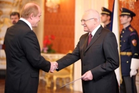 Klaus jmenoval nov&eacute; ministry.