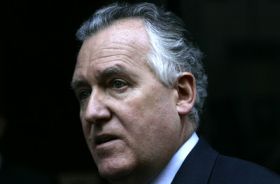 Britský ministr práce Peter Hain.