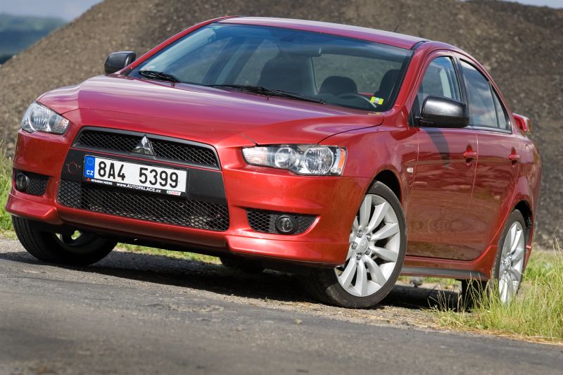 Mitsubishi Lancer