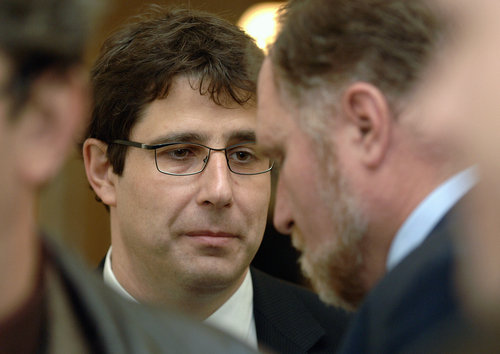 Je Vladimír Mlynář zodpovědný za chyby na ministerstvu? Je Vladimír Mlynář zodpovědný za chyby na ministerstvu?